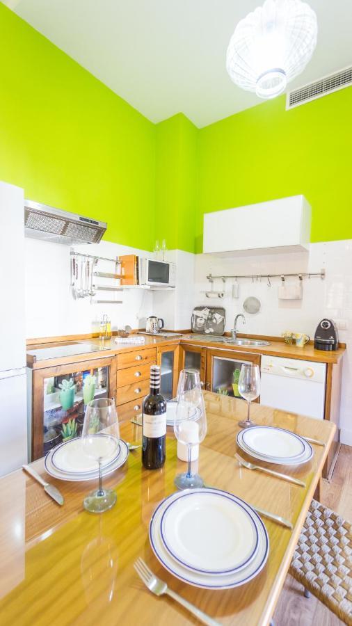 Acogedor Apartamento En Pleno Centro De Sevilla Buitenkant foto