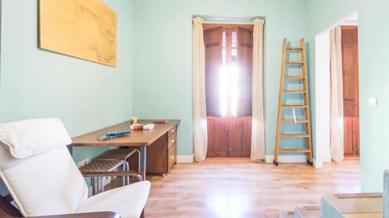 Acogedor Apartamento En Pleno Centro De Sevilla Buitenkant foto
