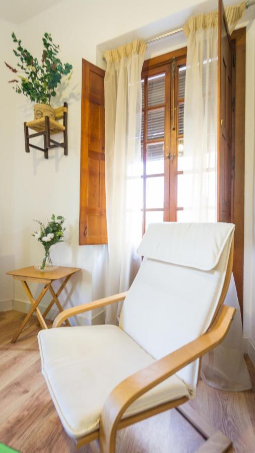 Acogedor Apartamento En Pleno Centro De Sevilla Buitenkant foto